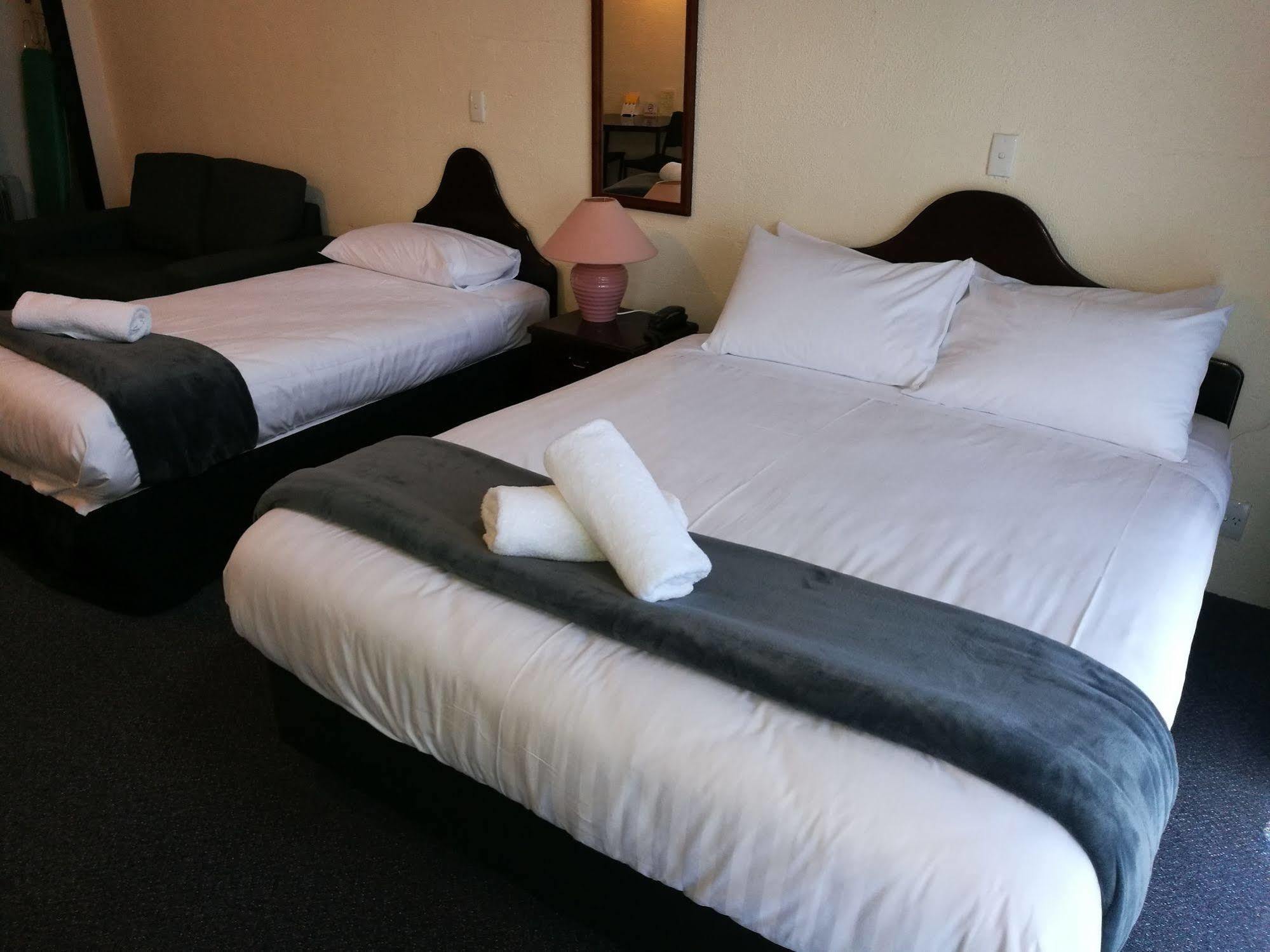 Burwood Motel Whanganui Exterior foto
